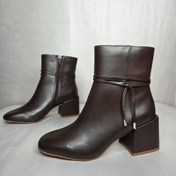 NWT Journee Collection Women's Beverley Brown Booties - Picture 1 of 7